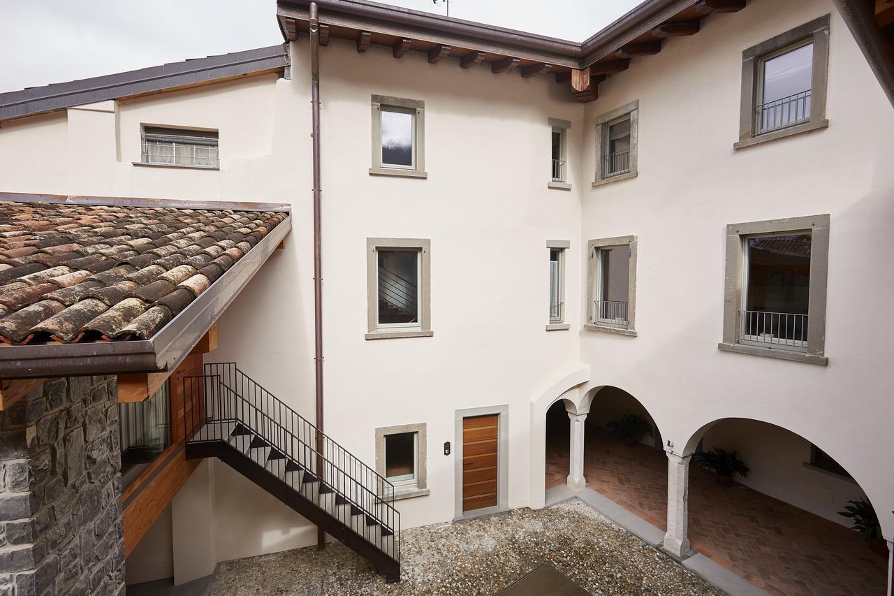 Bed and Breakfast Palazzo Eleonora Monasterolo del Castello Экстерьер фото
