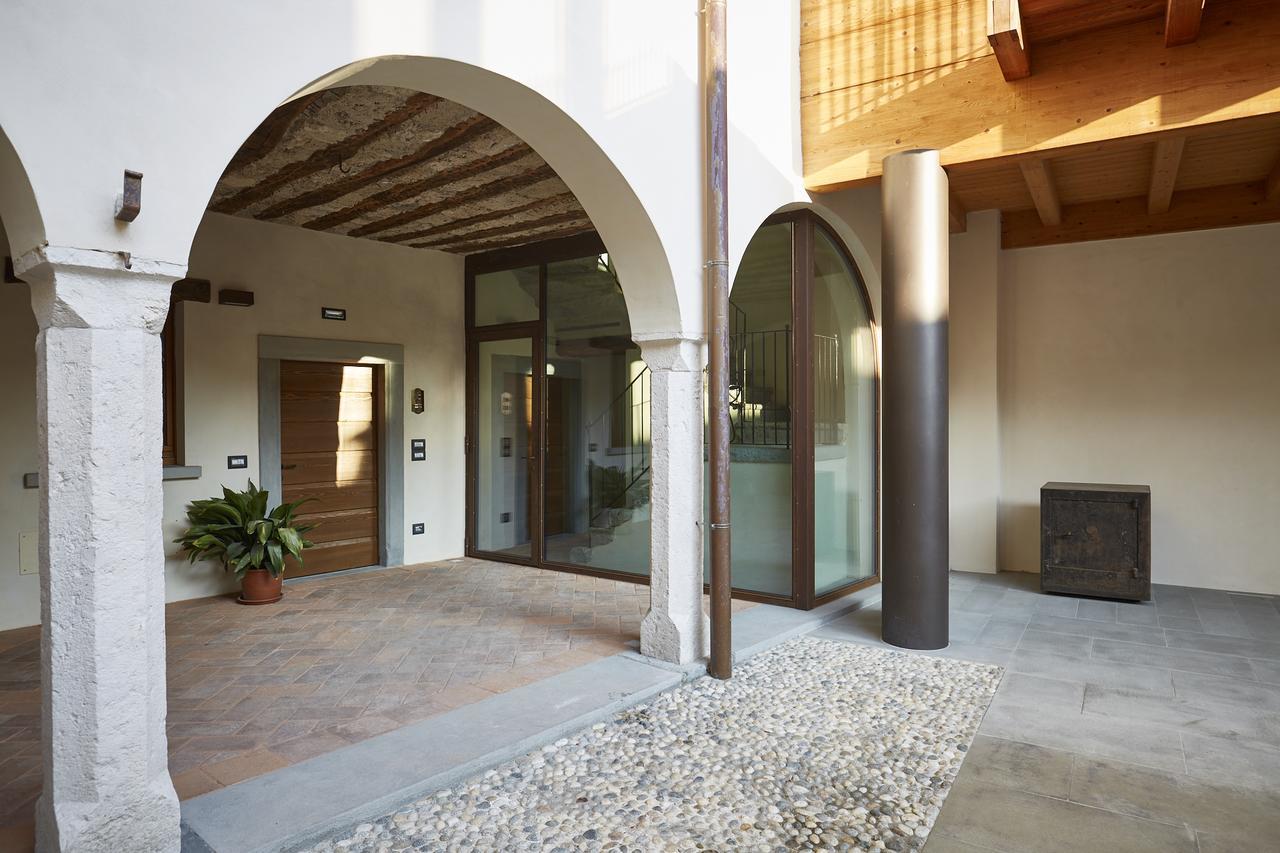 Bed and Breakfast Palazzo Eleonora Monasterolo del Castello Экстерьер фото