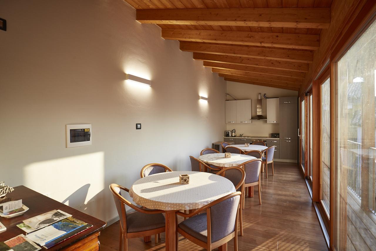Bed and Breakfast Palazzo Eleonora Monasterolo del Castello Экстерьер фото